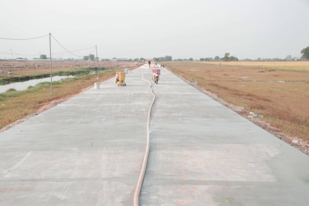 photo 2025 12 04 23 39 46 photo 2025 12 04 23 39 46